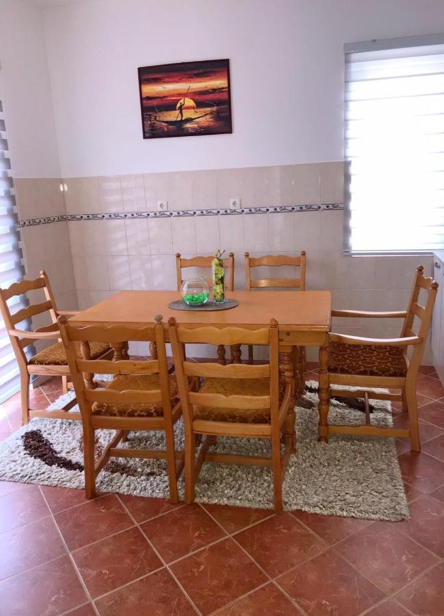 Anika Apartment เทรบินเย ภายนอก รูปภาพ
